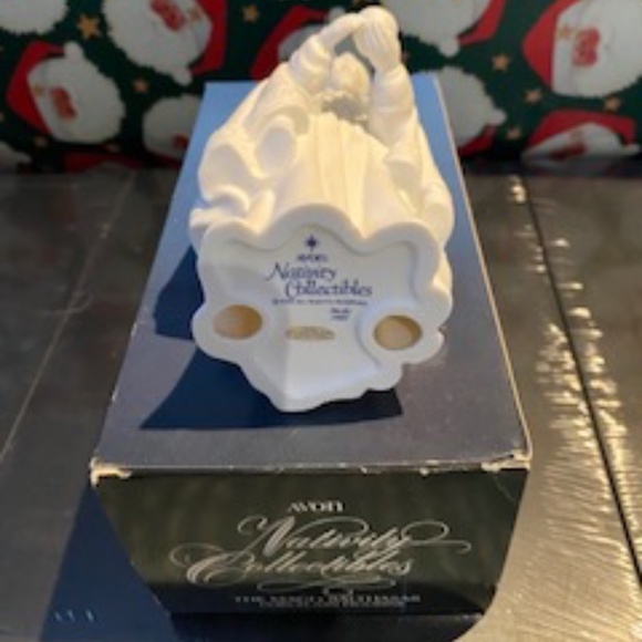 Vintage Avon Nativity Collectibles Porcelain Set (1981–1989) — Original Boxes - Picture 6 of 16